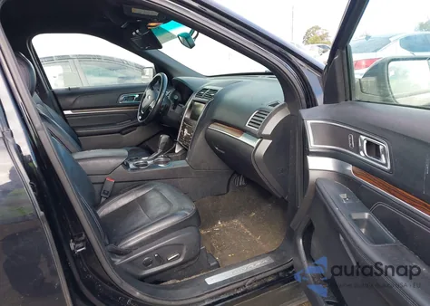 2016 Ford Explorer Limited z USA, uszkodzony, nr VIN 1FM5K7F87GGA29532